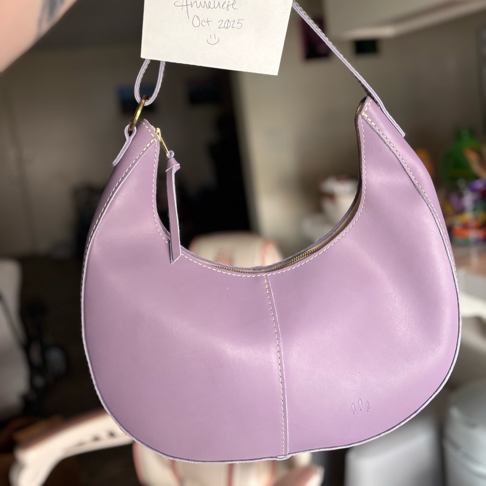 SOLD ON OTHER PLATFORM Portland Leather Goods Large Nora in Lavender